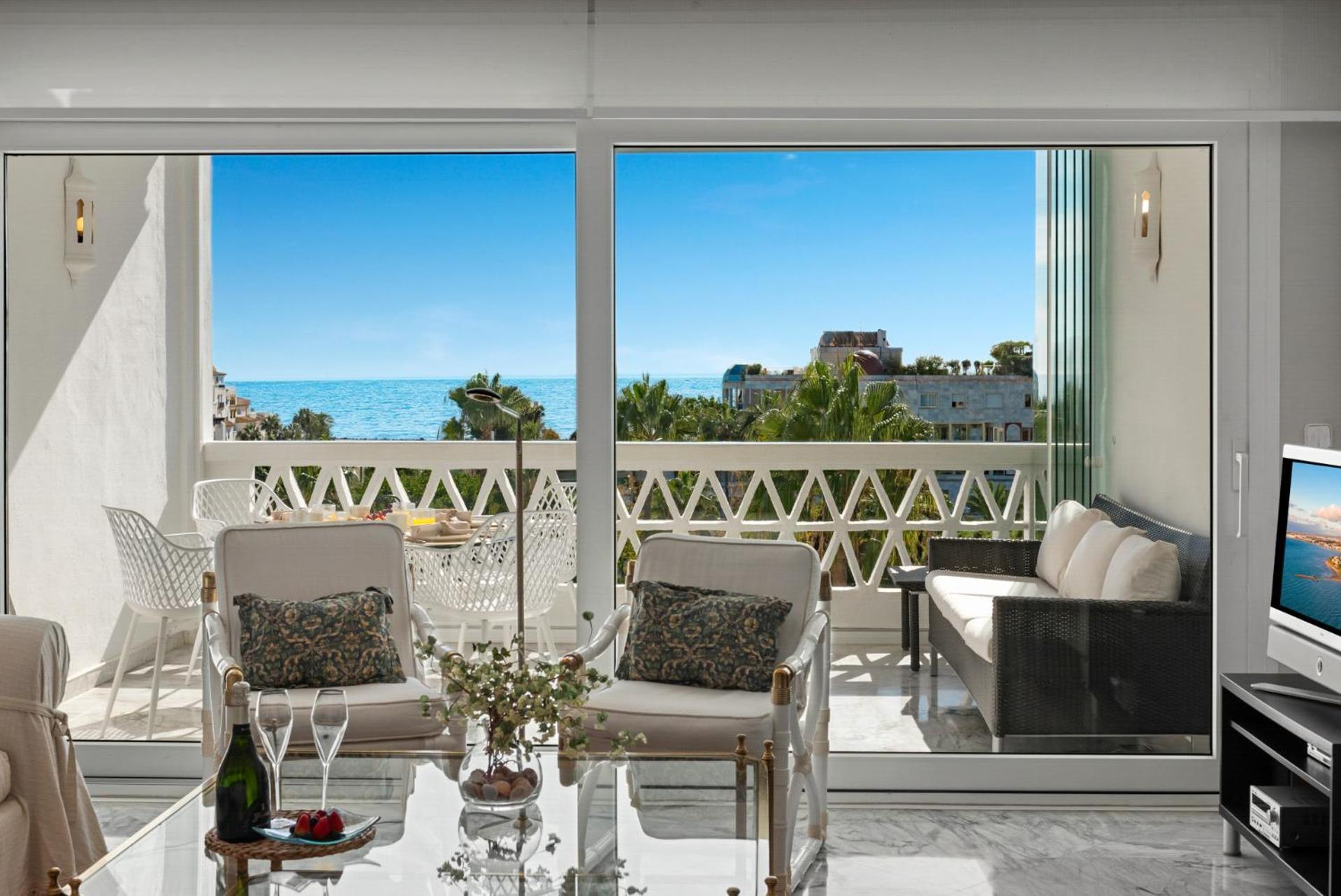 Vista Mar Y Piscina En Puerto Banus Apartment *